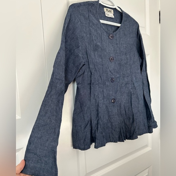 Flax Navy Button-Up Top - Picture 4 of 7